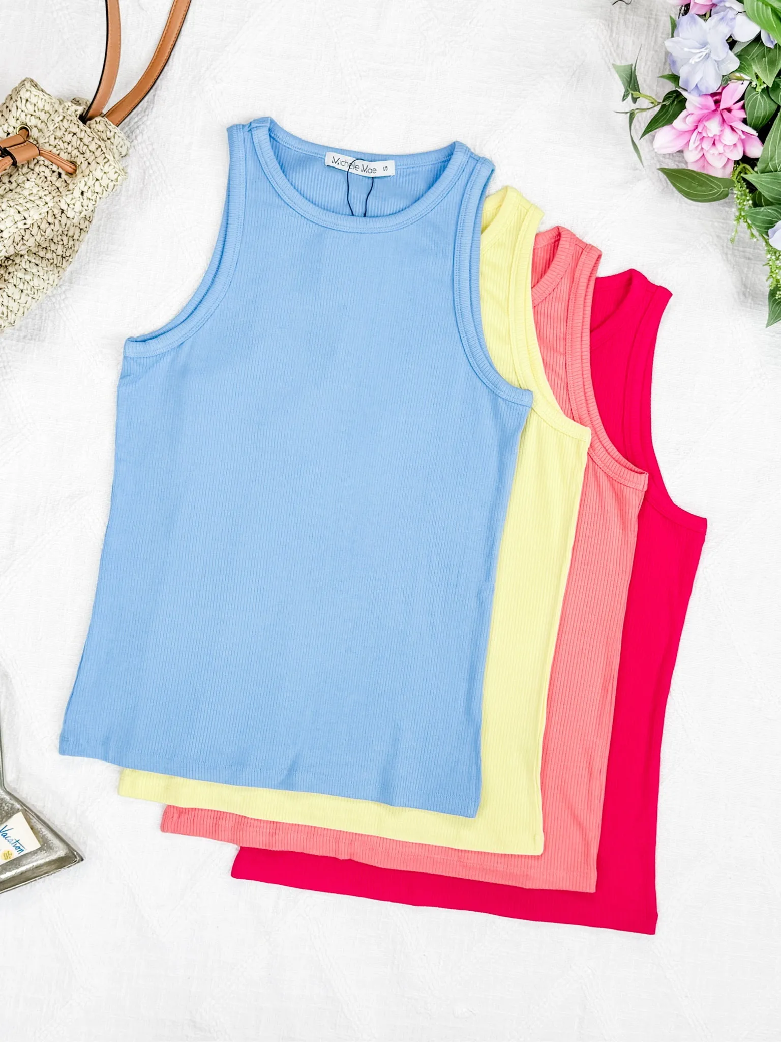 05.20 EN ROUTE Tara Ribbed Tank - Coral
