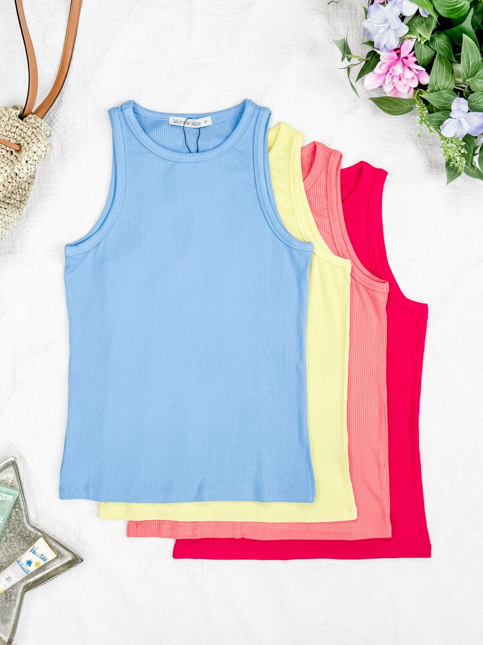 05.20 EN ROUTE Tara Ribbed Tank - Coral