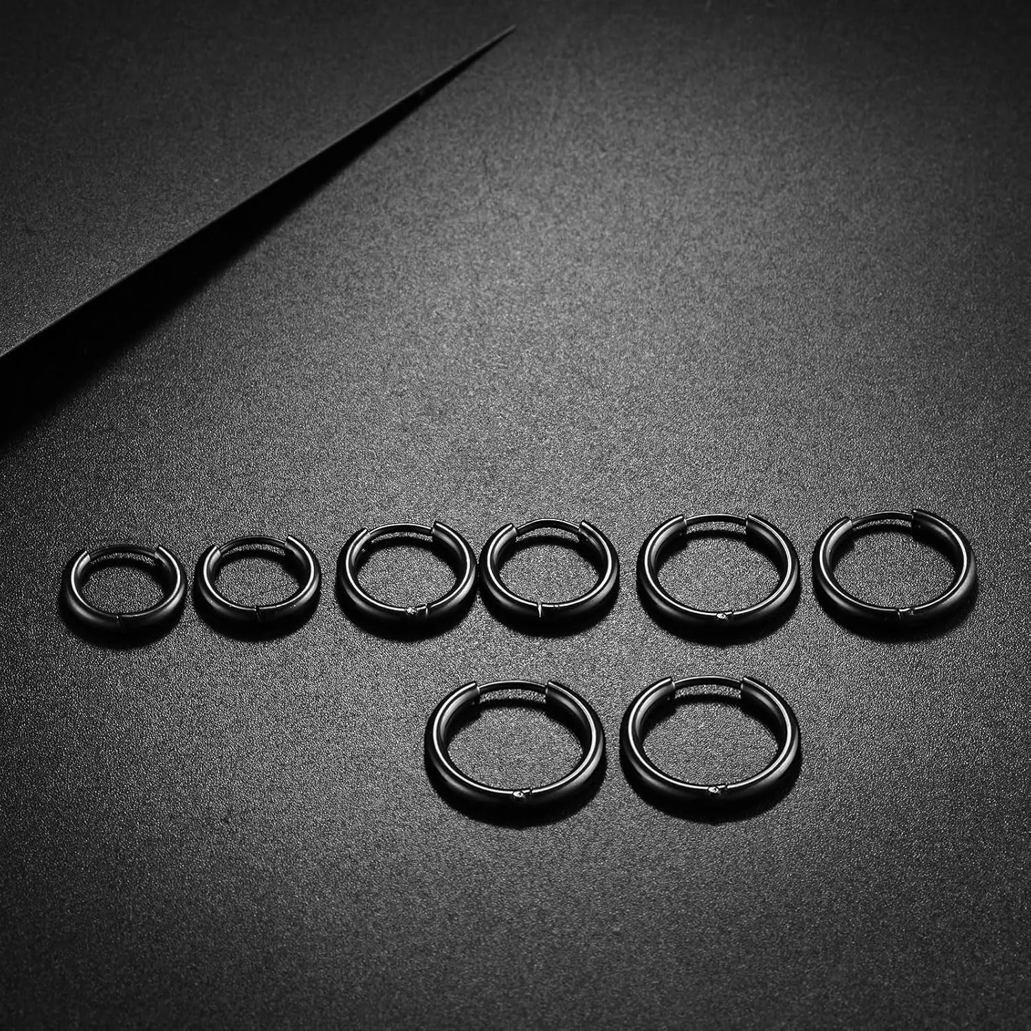 316L Surgical Stainless Steel Huggie Hoop Earrings 6mm 8mm 10mm 11mm 12mm 14mm Hypoallergenic Earrings Hoop Cartilage Helix Lobes Hinged Sleeper Earrings For Men Women