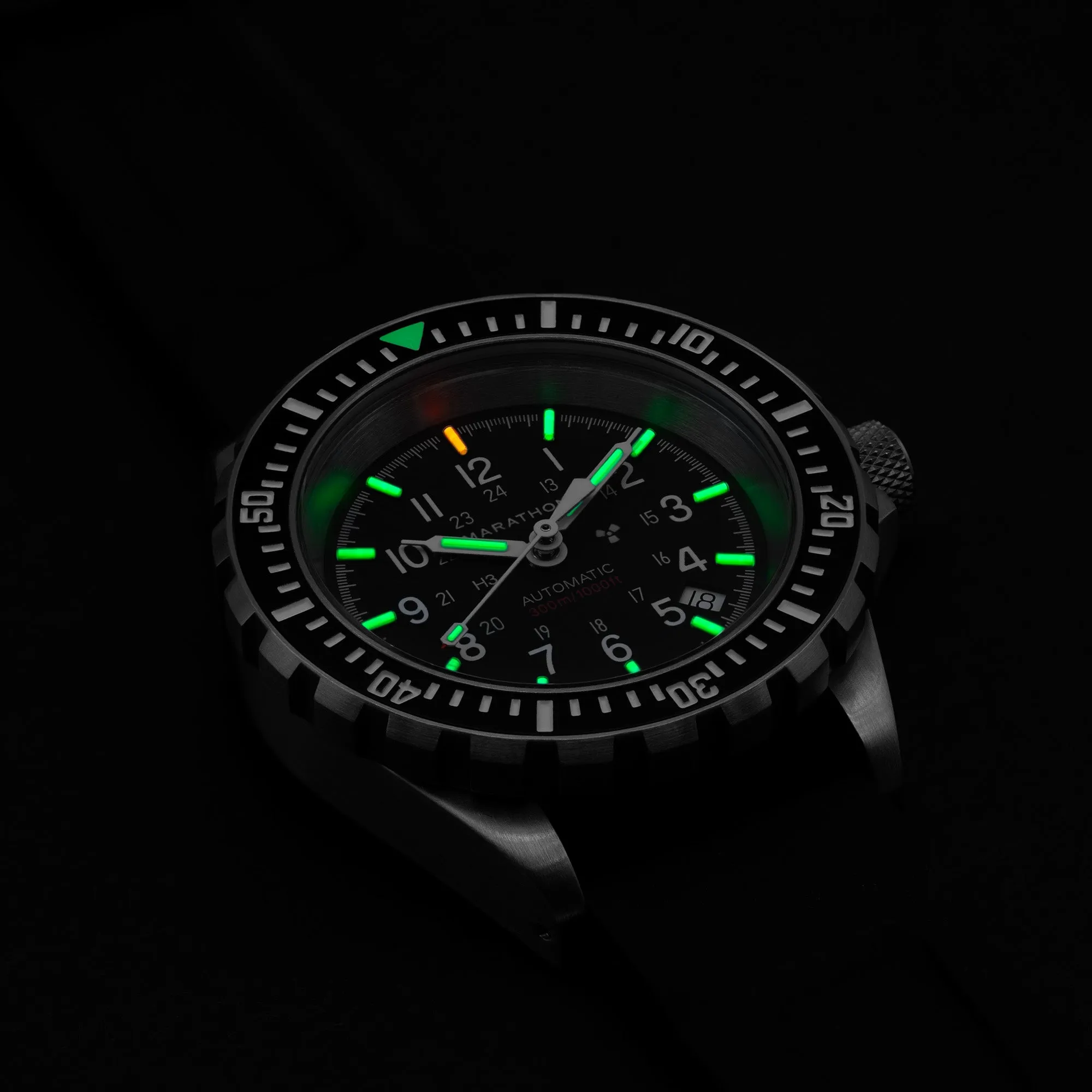 41mm Large Diver's Automatic (GSAR) with Stainless Steel Bracelet