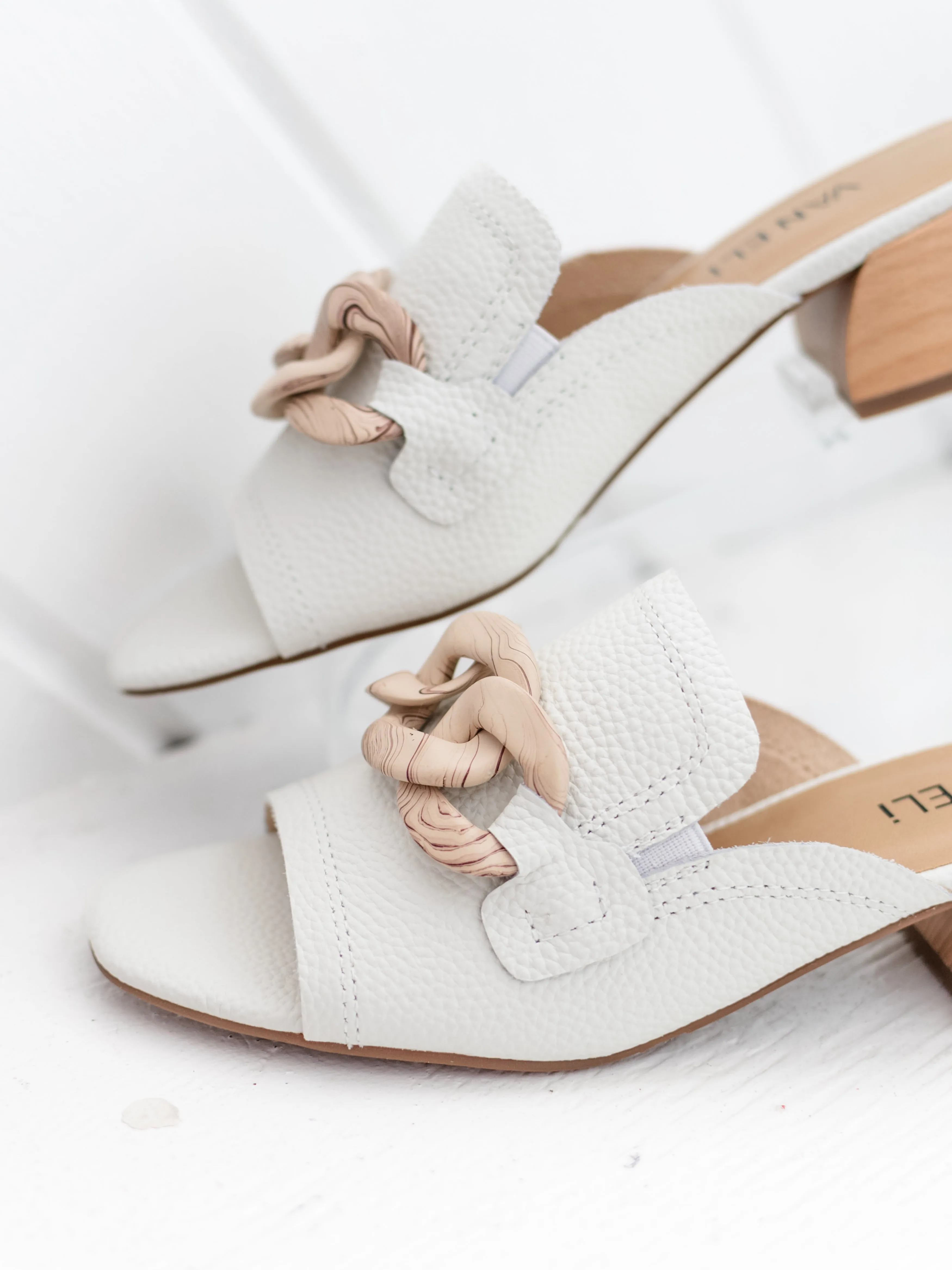 Cannia White Milled by Vaneli