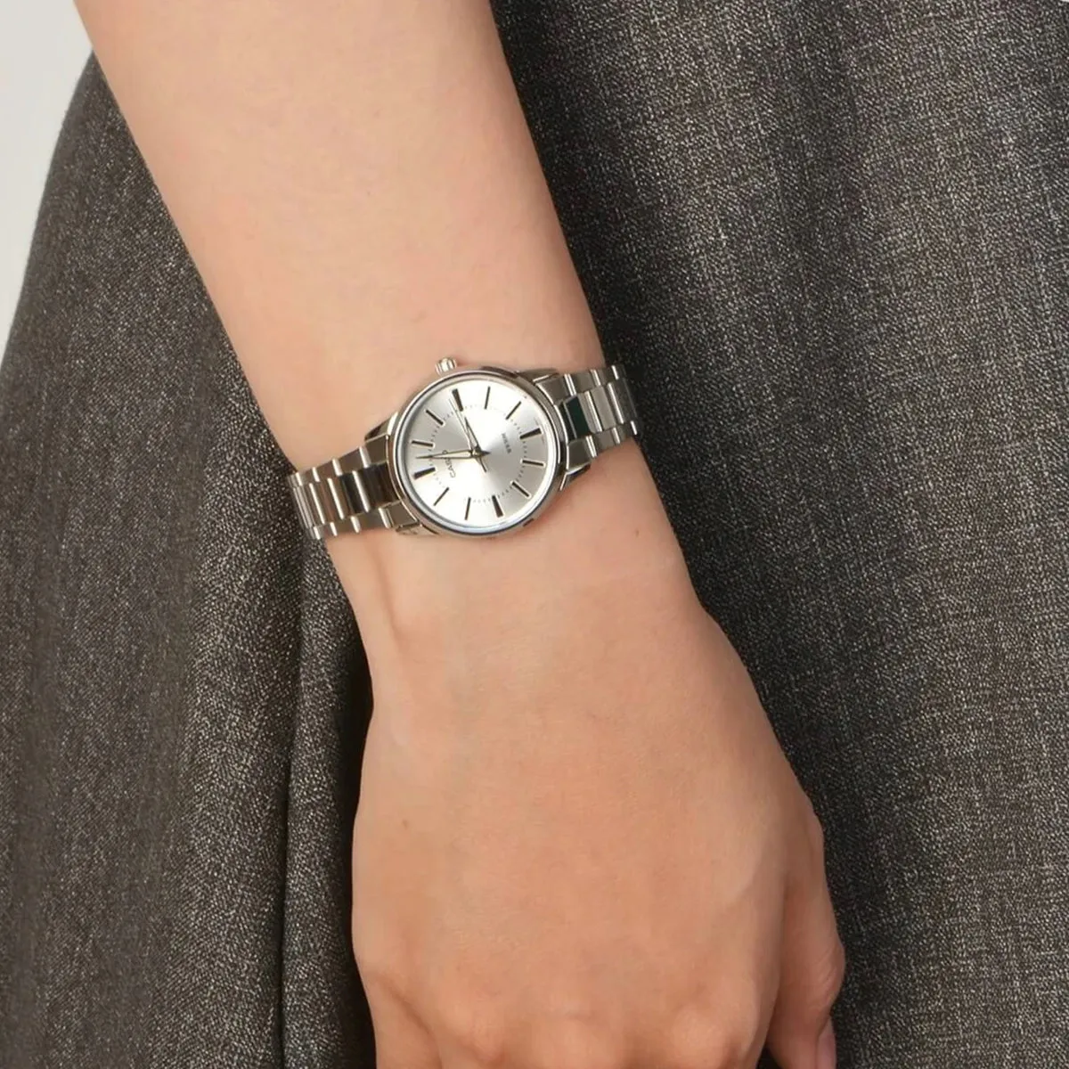 Casio - Enticer Ladies - LTP-1303D-7AVDF