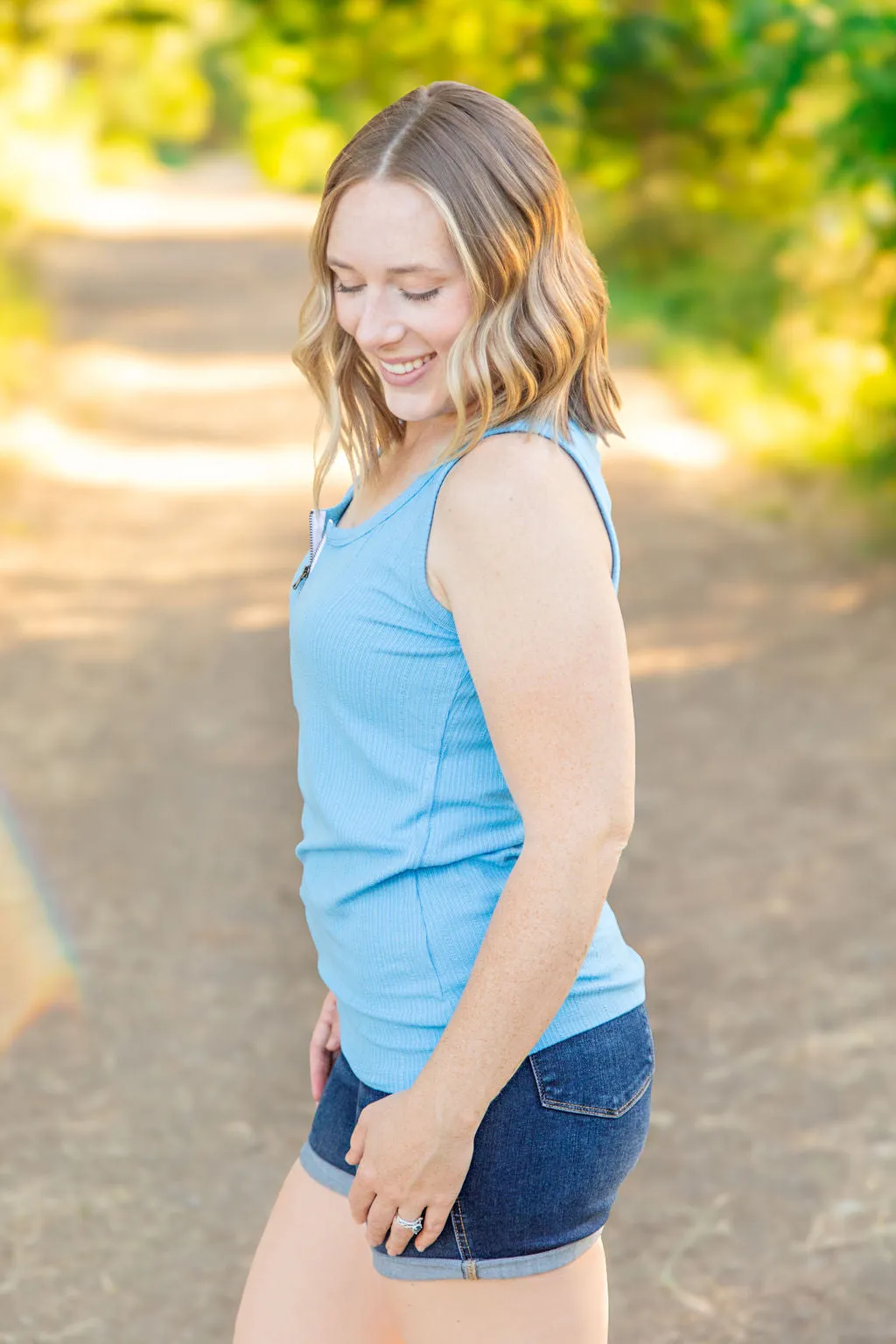 EN ROUTE Mila Zipper Tank - Blue