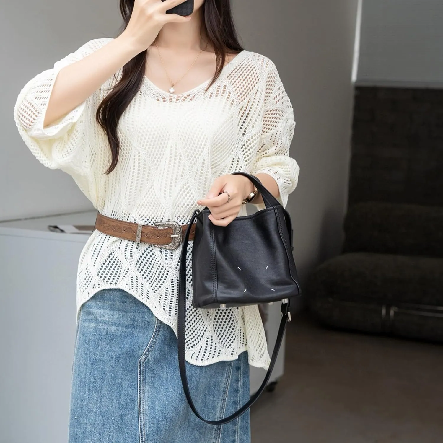 Genuine Leather handbag for Women,Casual shoulder bag,trendy Hobo Buckets Satchel,large-capacity crossbody bag,cute purse.