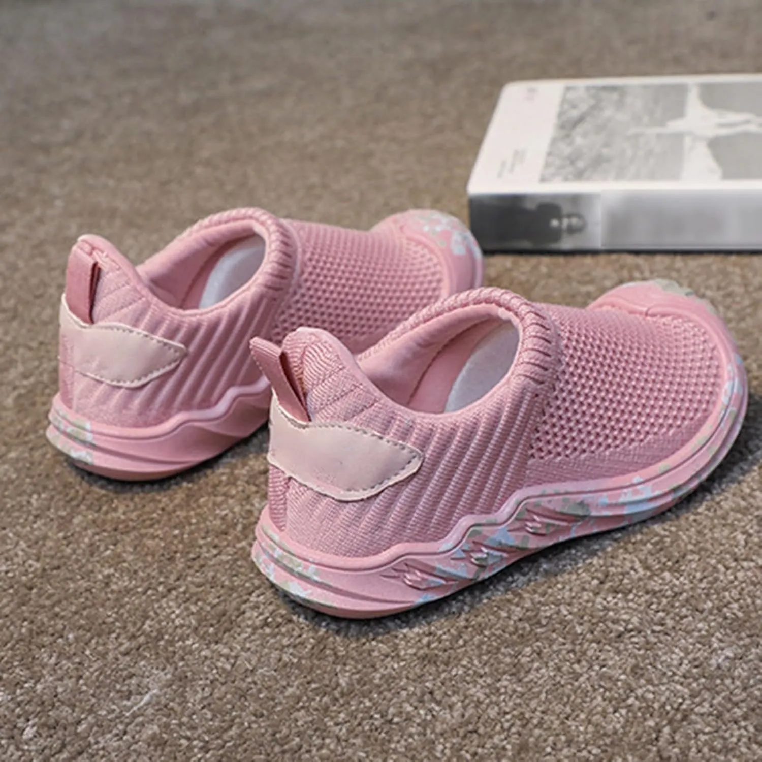 Kids Boys Athletic Shoes Breathable Mesh Lightweight Running Sneakers Toddlers Slip-On Soccer Barefoot Walking Sport Shoes