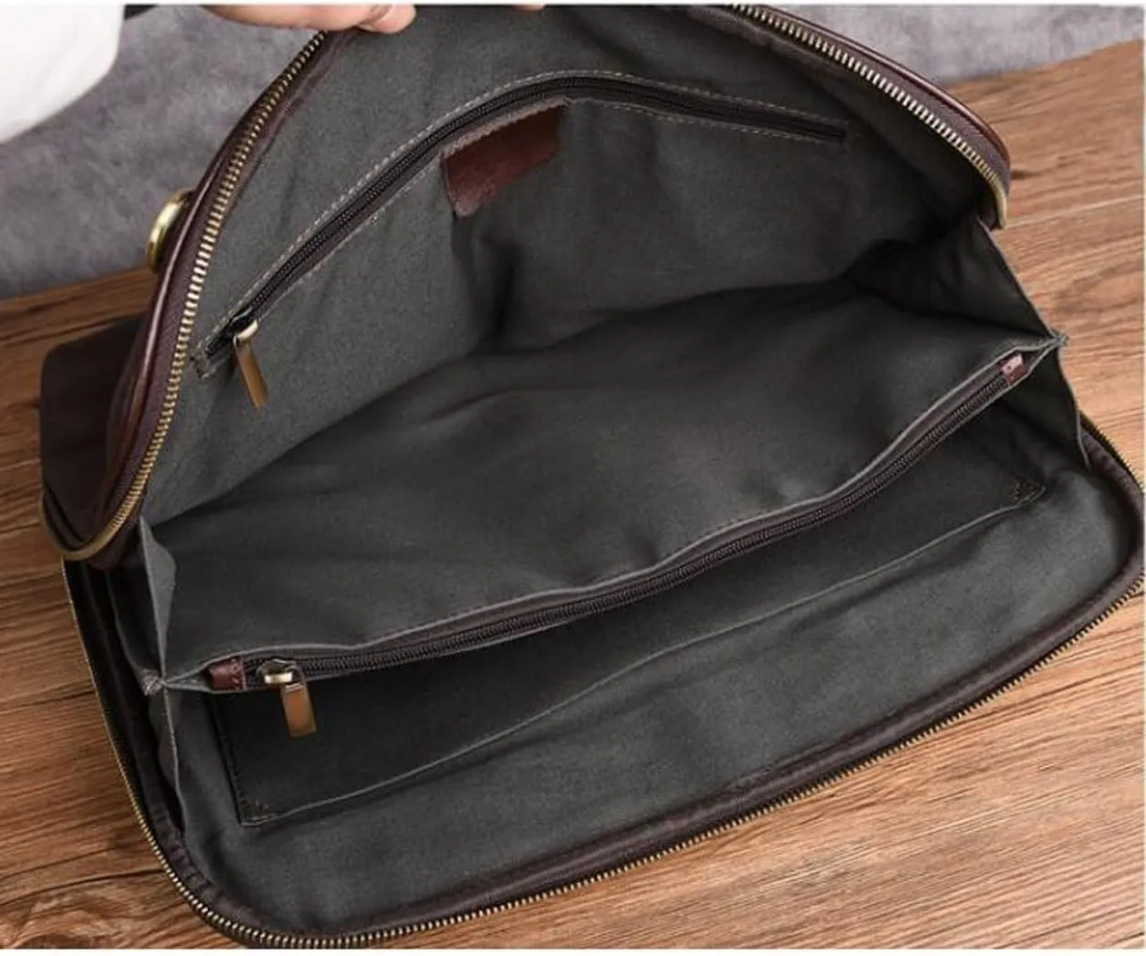 Mens Business Briefcases Handbags Laptop Bags Genuine Leather Luggage Messenger Shoulder Bags(Brown)