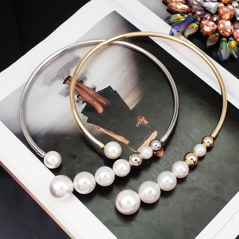 Metal Simulated Stylish Large Pearl Necklace