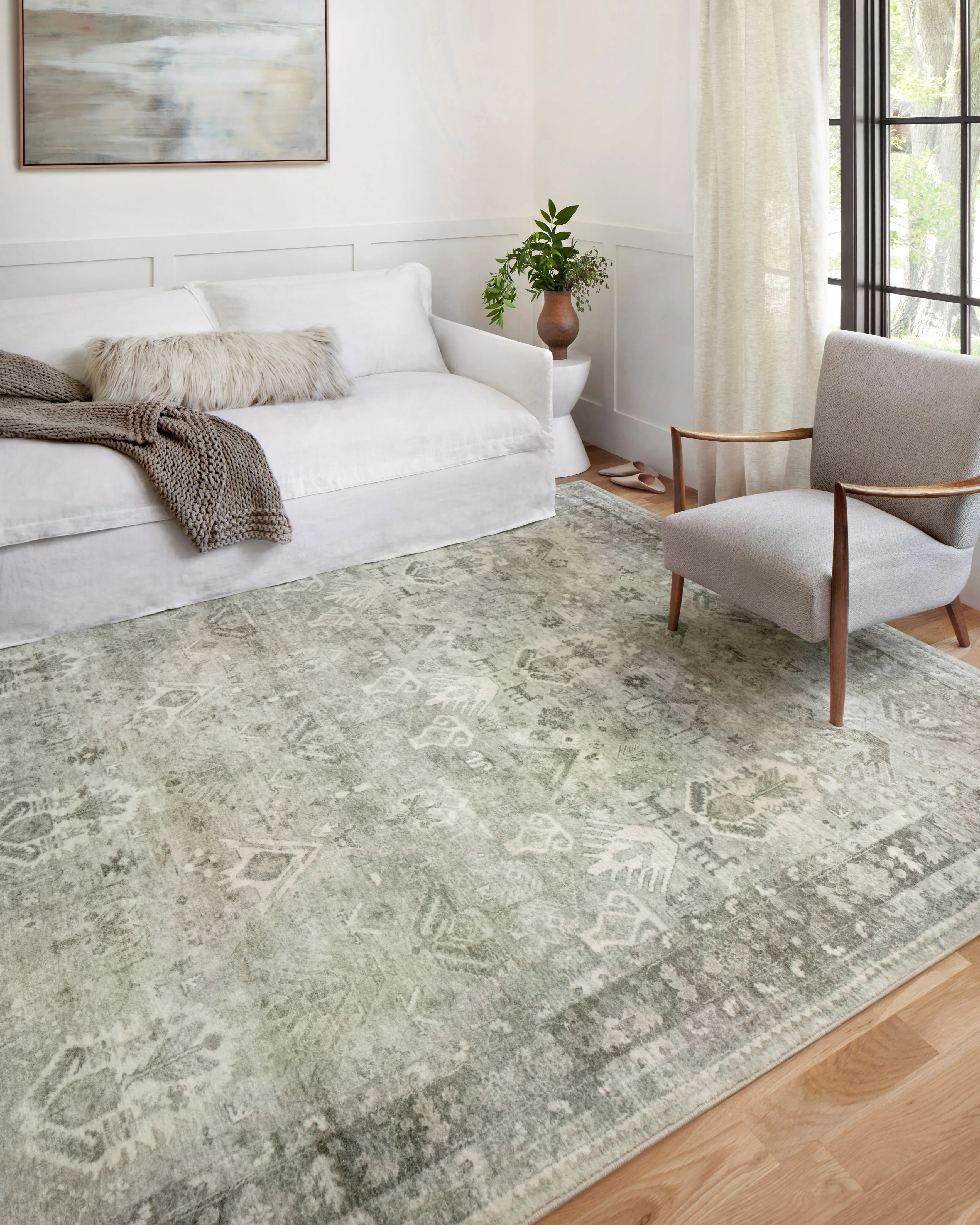 Rosette Rug in Steel & Graphite