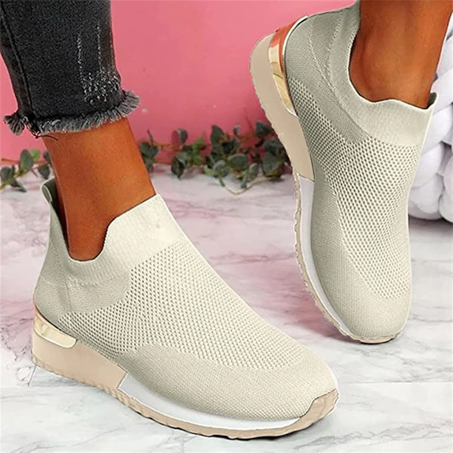 Shoes For Women Trendy Sneakers Slip On Running Walking Lightweight Gym Workout Tennis Shoes Breathable Fashion Sneakers