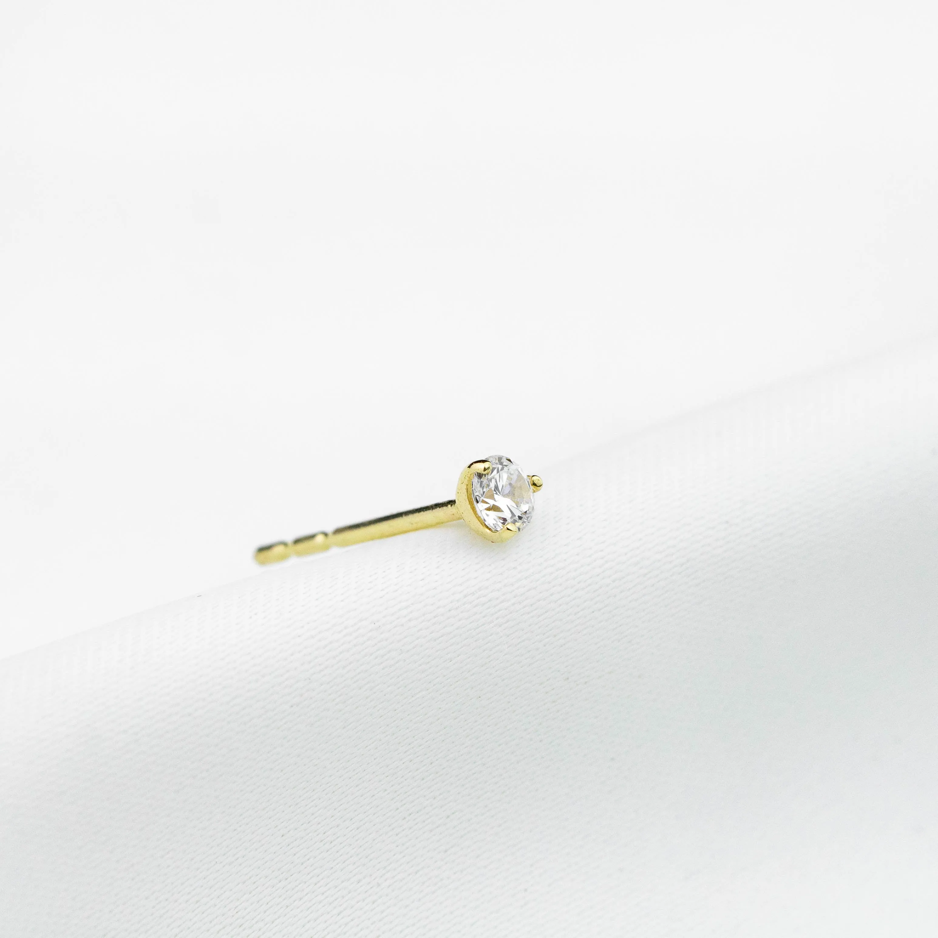 Solid Gold Timeless Sparkle Stud