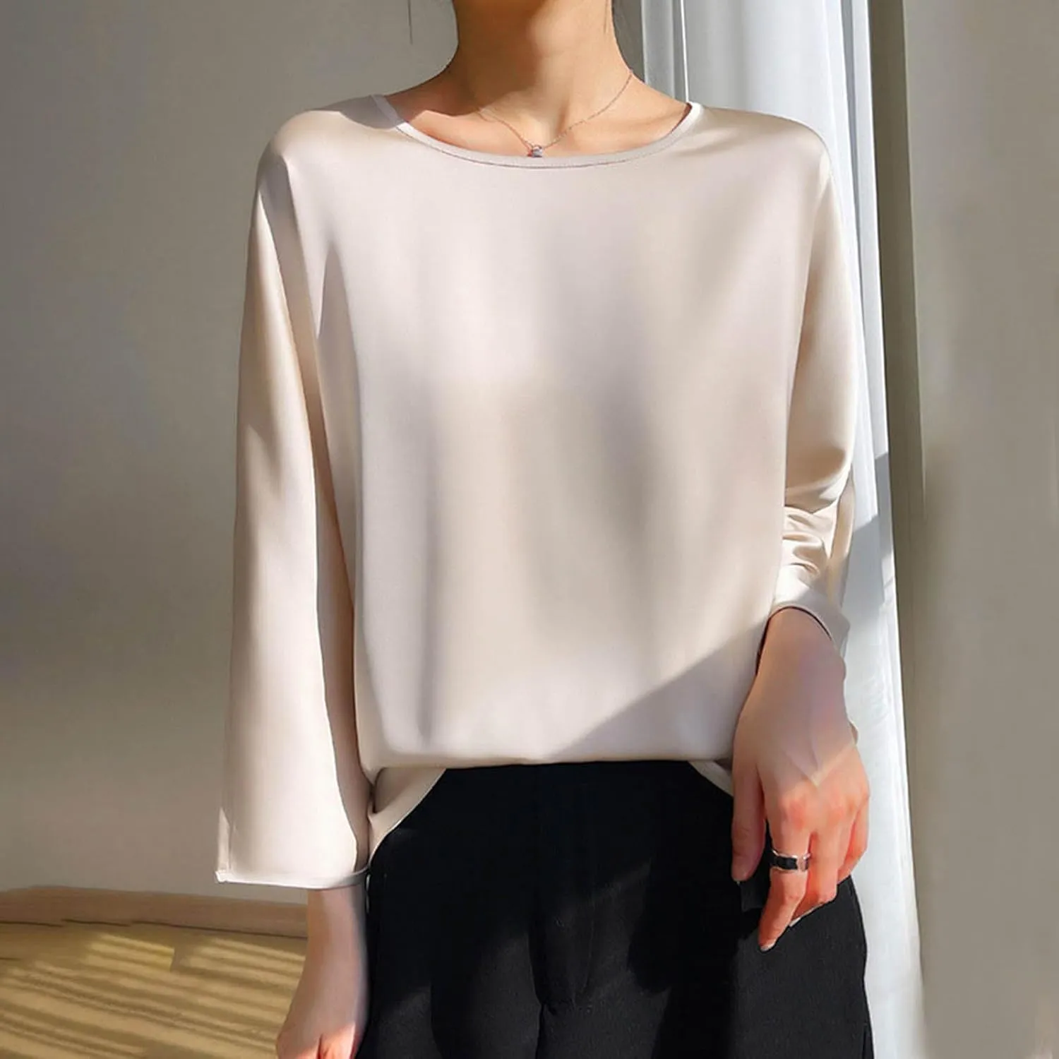 Summer Round Neck 3/4 Sleeve Tees for Women Loose Draping Silk Smooth Satin T-Shirt Work Tops Dressy Business Blouse