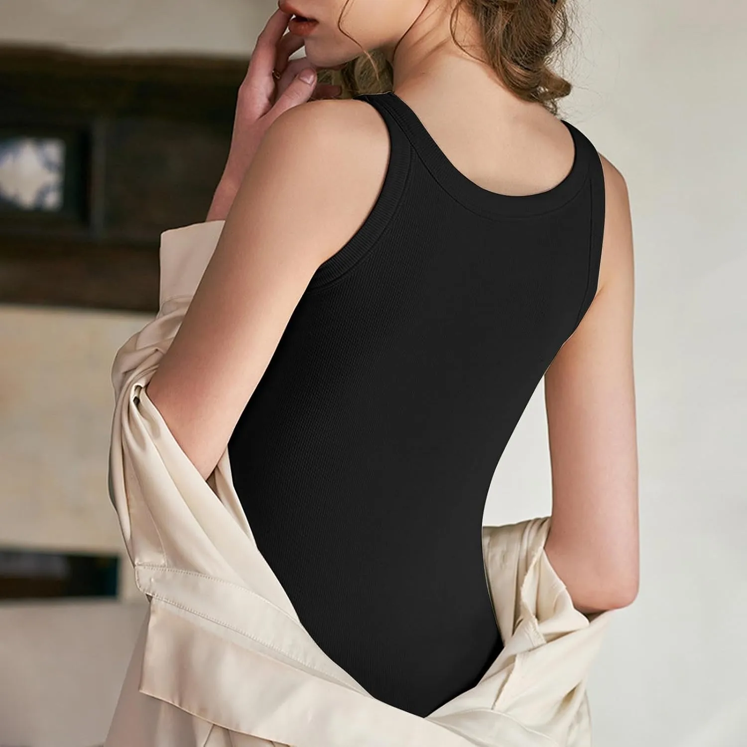 Tank with Built in Bra for Women Scoop Neck Spaghetti Strap Tank Top Ribbed Sleeveless Slim Fit Summer Casual Outfits