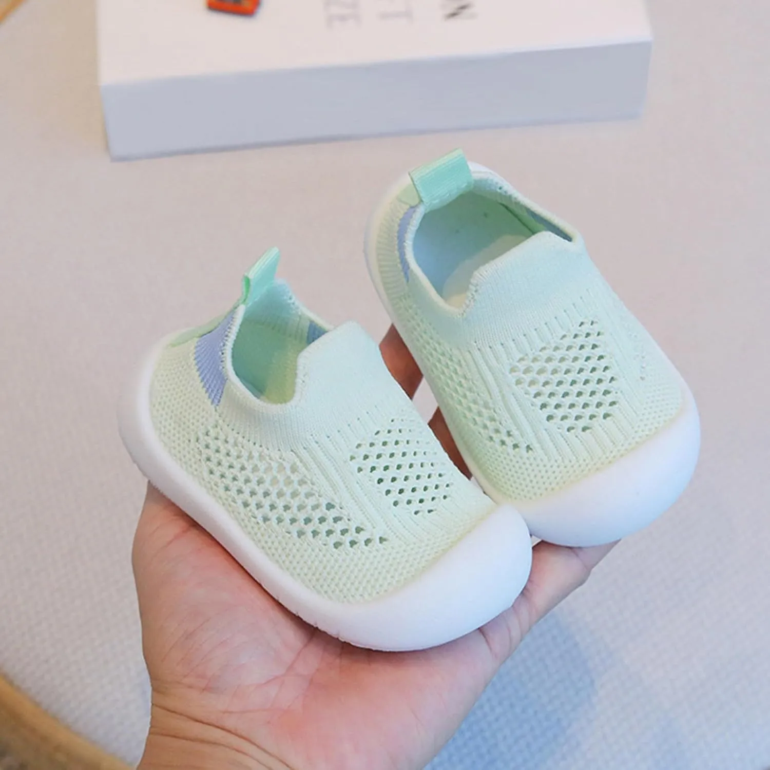 Toddler Boy Girl Mesh Sneakers Baby Knitted Walking Shoes Infant Soft Sole Trainerslittle Kid Breathable Outdoor Shoes