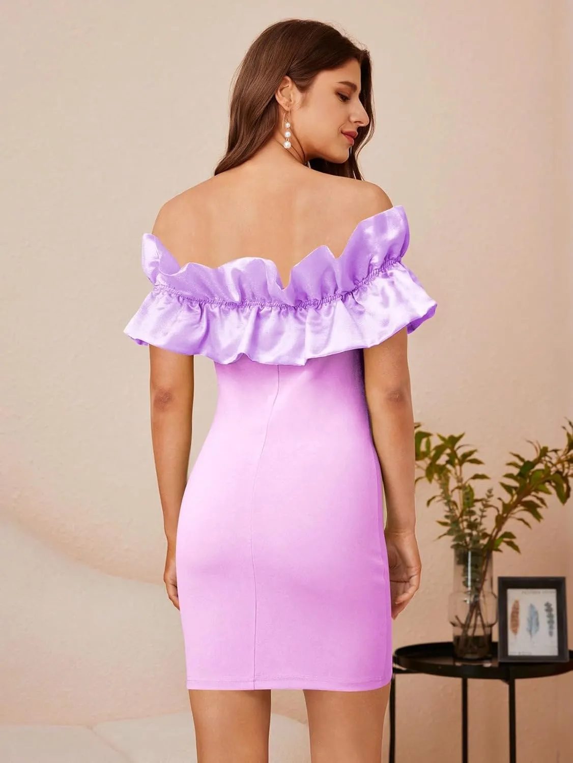 WDIRARA Women's Off Shoulder Strapless Ruffle Trim Sleeveless Bodycon Mini Party Dress