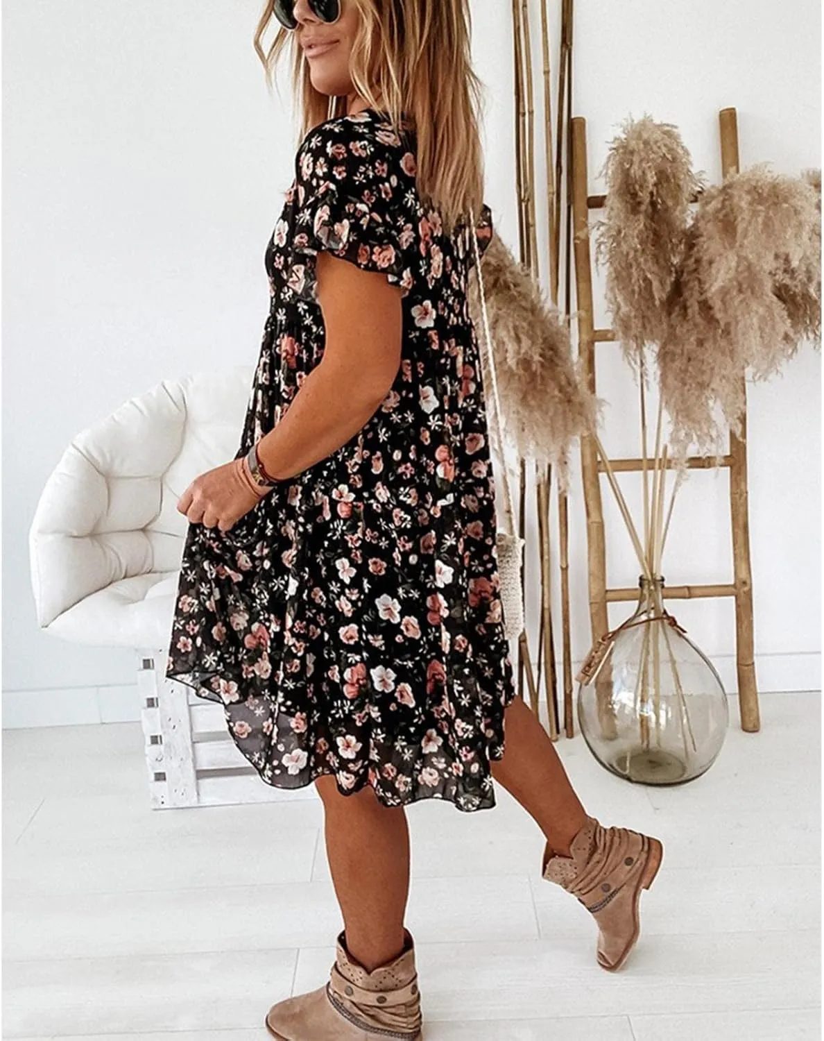 Womens Ruffle Sleeve Babydoll Dress Cute Crewneck Floral Dress Boho Ruffles Tiered Flowy Mini Short Dresses