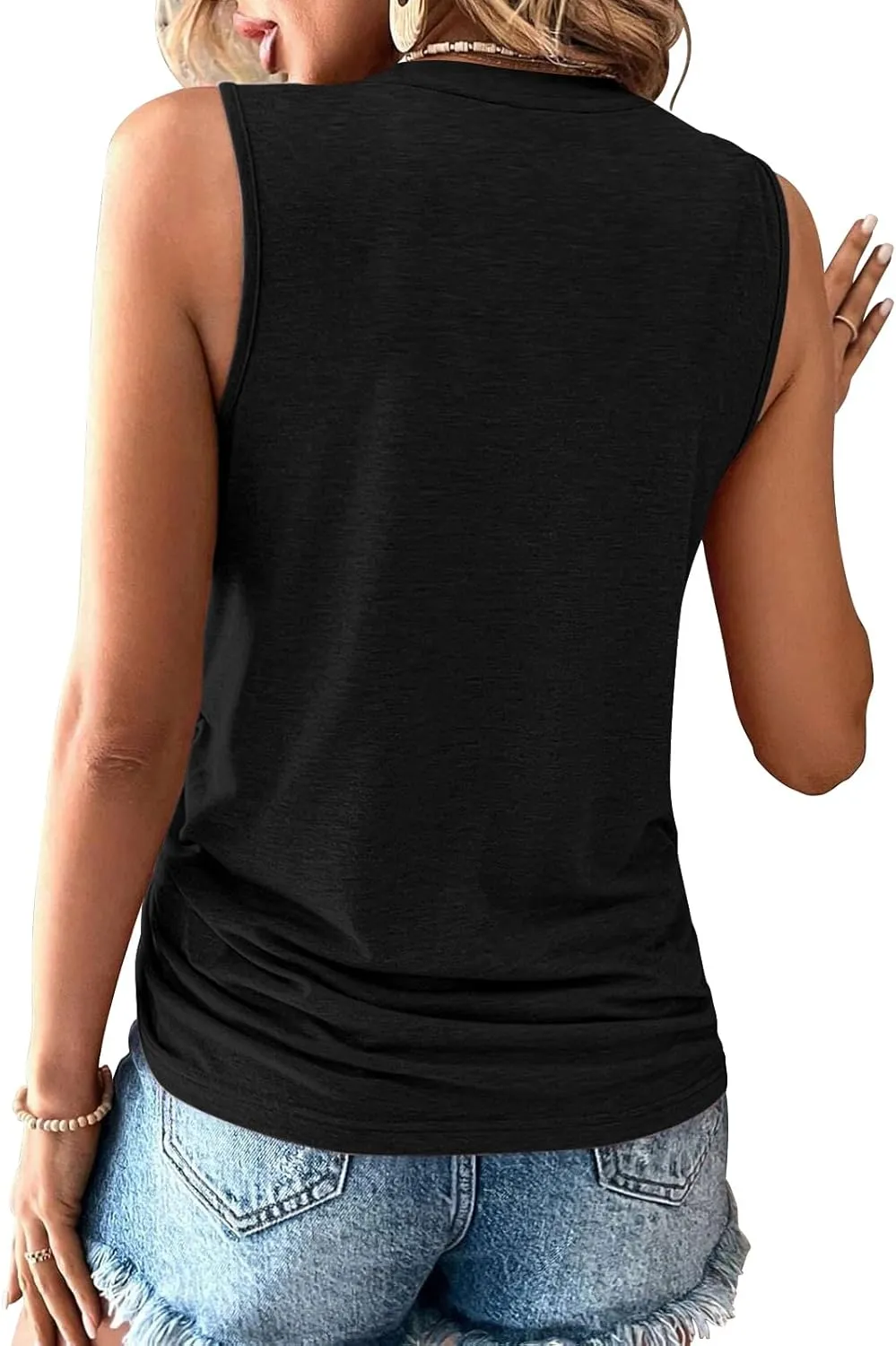 Womens Tank Tops Summer Tank Tops for 2025 Crew Neck Sleeveless Womens Summer Tops Cute Loose Fit Workout Casual Tops Clothes